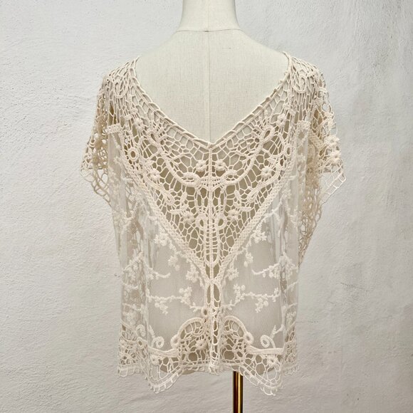 Delicate Lace and Crochet Cream Colored Slouchy See-Through Layering Top XL - Picture 2 of 14